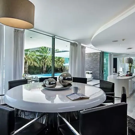 Villa Quinta Do Lago Sleeps 8 Pool Air Con T480172