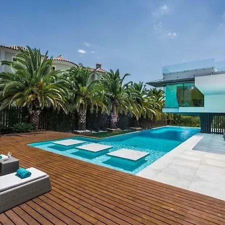 Quinta Do Lago Sleeps 8 Pool Air Con T480172